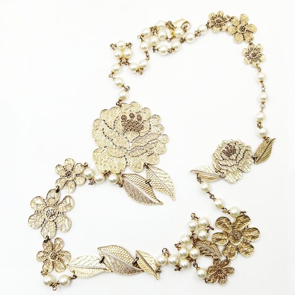 Chanel Rare Gold Lace Flower Pearl Long Necklace - Picture 1 of 5